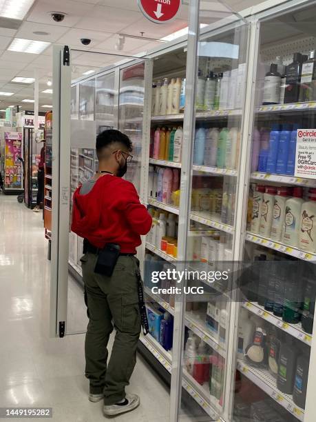 Target Locked In 1,443 Target Criminals Stock Photos, High-Res Pictures, and Images ...