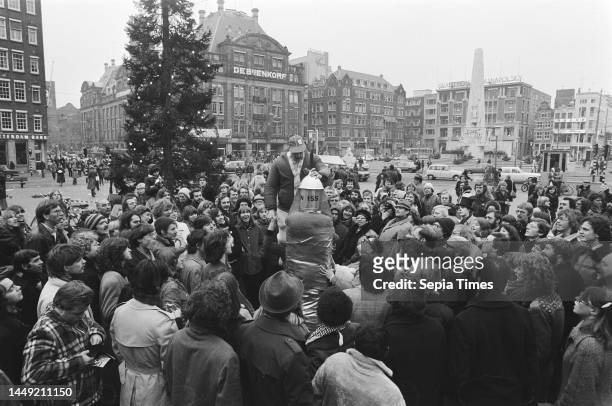 Neutron bomb protest Amsterdam Electric Circus on Dam Square in Amsterdam, December 23 protests, The Netherlands, 20th century press agency photo,...