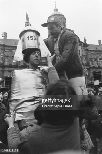 Neutron bomb protest Amsterdam Electric Circus on Dam Square in Amsterdam, December 23 protests, The Netherlands, 20th century press agency photo,...