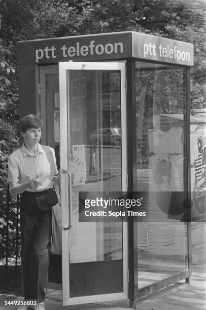 New type of telephone booth in Amsterdam on trial against vandalism, August 1 telephone booths, The Netherlands, 20th century press agency photo,...