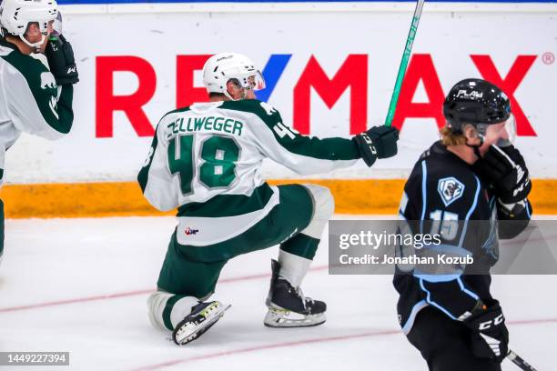 Olen Zellweger of the Everett Silvertips celebrates his third period goal against the Winnipeg ICE at Wayne Fleming Arena on November 01, 2022 in...