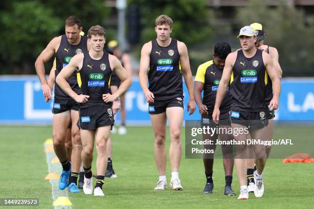 Richmond players are pictured during a Richmond Tigers AFL training session at Punt Road Oval on December 15, 2022 in Melbourne, Australia.