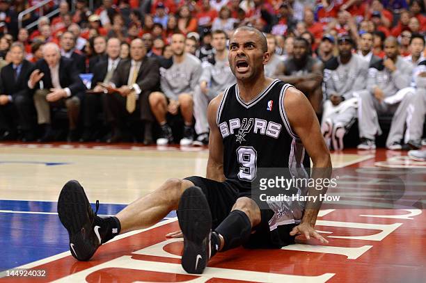Tony Parker of the San Antonio Spurs reacts after a shot attempt in the first quarter against the Los Angeles Clippers in Game Four of the Western...