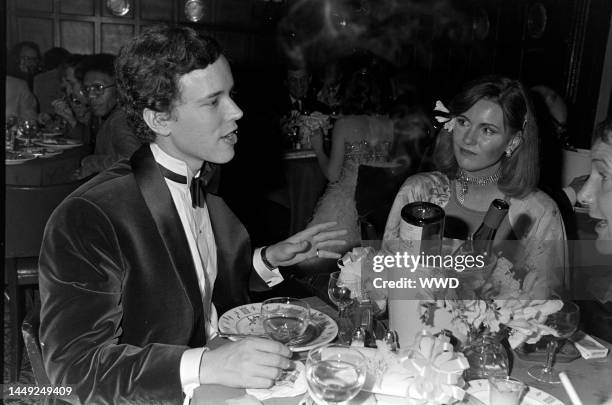 Gordon Pattee and Dailey Pattee attend a party at "21" in New York City on December 11, 1975.