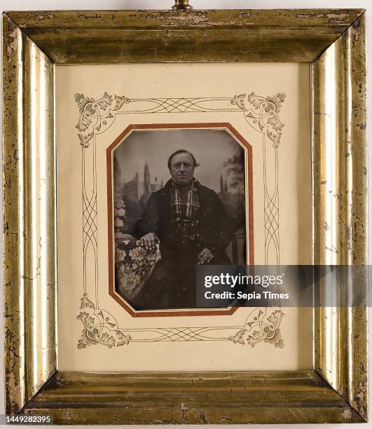 Niclassen, master shoemaker H. Buchholz from Hornburg, daguerreotype, picture size: height: 6,90 cm; width: 5,10 cm, inscription: verso: in black...