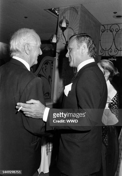 Prentis Cobb Hale and Bill Blass attend a party at Le Poulailler in New York City on May 24, 1976.