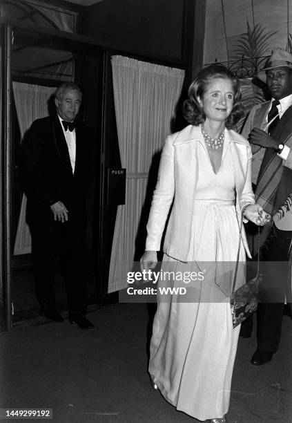 Guests attend a party at Le Poulailler in New York City on May 24, 1976.