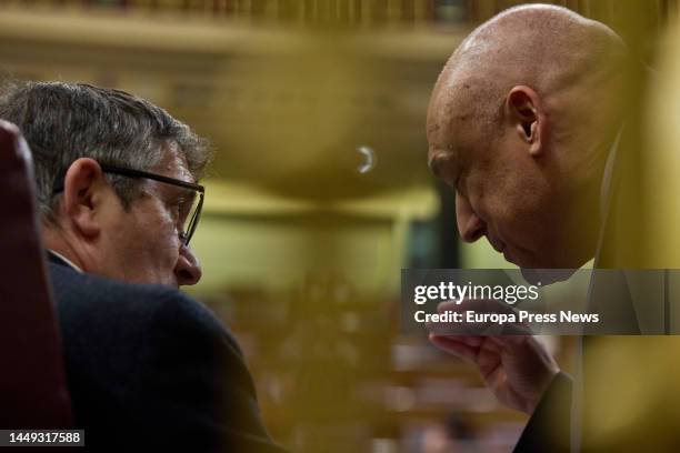 The PSOE spokesman in the Congress of Deputies, Patxi Lopez and the secretary general of the Socialist Group in Congress, Rafael Simancas , during a...