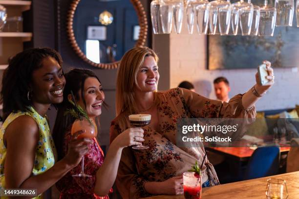 a night to remember - espresso martini stock pictures, royalty-free photos & images