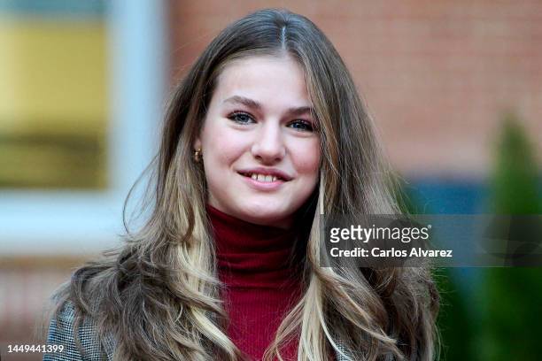 Crown Princess Leonor of Spain meets youth volunteers from Red Cross programs at the Oficina Central de Cruz Roja Española on December 15, 2022 in...