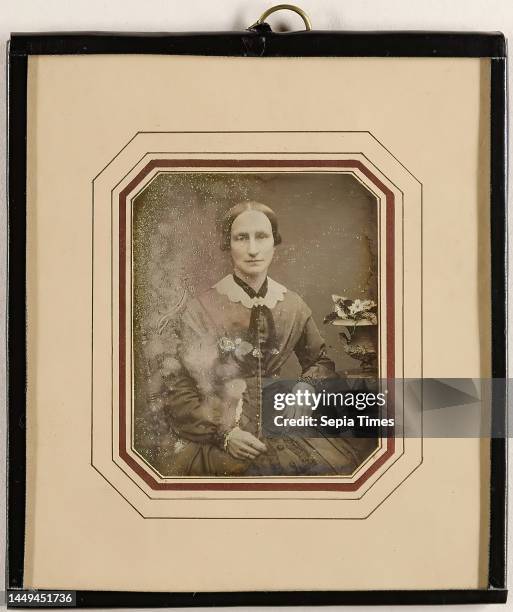 Wilhelm Breuning, Mrs. Agnete de Jager, daguerreotype, picture size: height: 6,70 cm; width: 5,40 cm, label: verso: label of the photographer studio...
