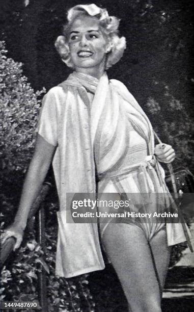 Janis Carter Photos and Premium High Res Pictures - Getty Images