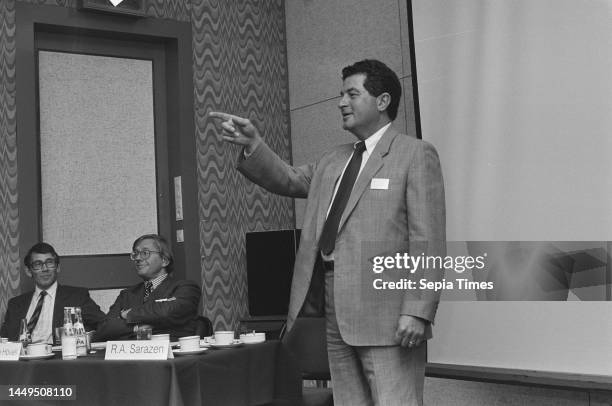 Assignment Financieel Dagblad, press conference News Corporation Ltd. R. A. Saranen speaking , Finance Director, June 24, 1987.