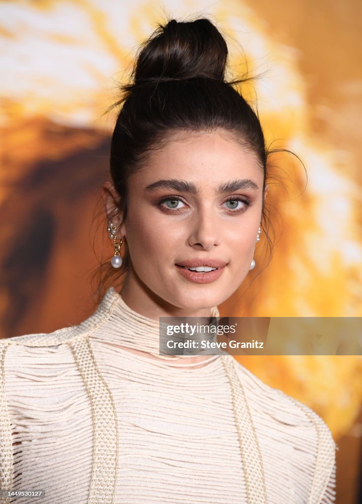 Taylor Hill arrives at the "Babylon" Global Premiere Screening at