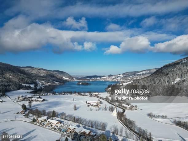 winter at lake schliersee - bayern winter stock-fotos und bilder