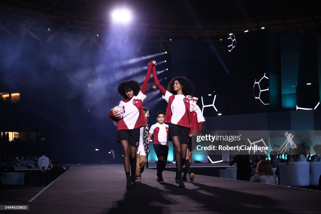 Qatar Fashion United by CR Runway