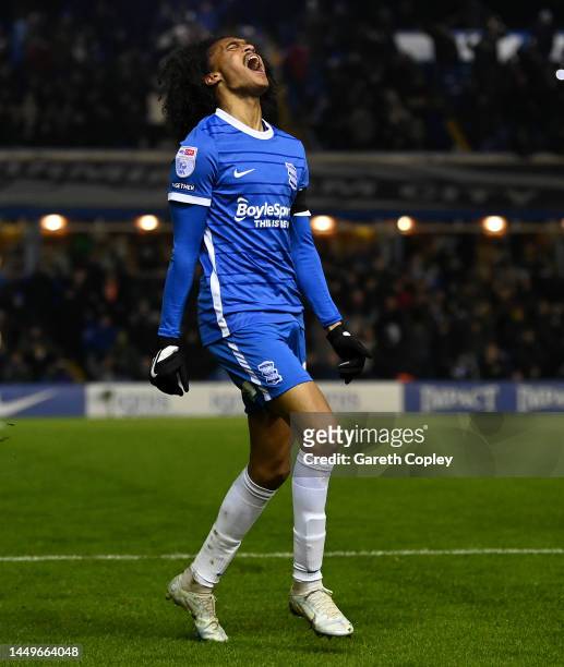 Tahith Chong of Birmingham City celebrates scoring his team's 3rd goal during the Sky Bet Championship between Birmingham City and Reading at St...
