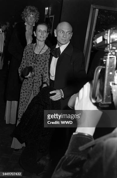 Alexandra Schlesinger, Jacqueline de Croisset, and Yul Brynner attend a party at Tavern on the Green in New York City on March 28, 1977.