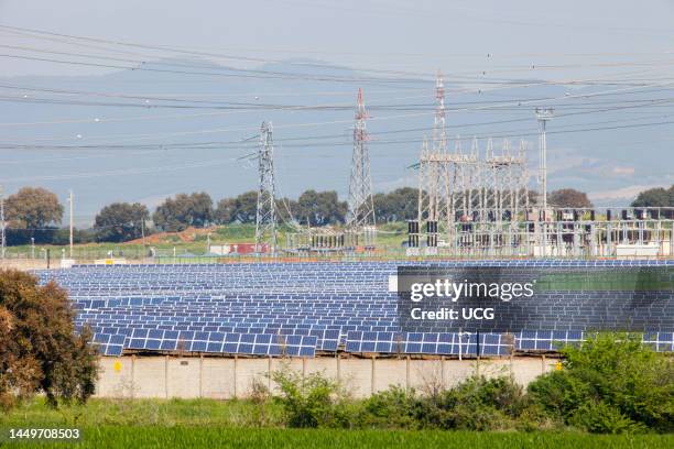 Solar Power Plant. Area of Vulci. Province of Viterbo. Lazio. Italy. Europe Centrale Elettrica A Pannelli Solari. Zona di Vulci. Provincia di...