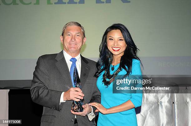 Jerry Kent Jeannie Ma Photos and Premium High Res Pictures - Getty Images