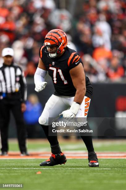 La'el Collins of the Cincinnati Bengals blocks during an NFL football game against the Cleveland Browns at Paycor Stadium on December 11, 2022 in...