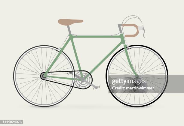 retro rennrad vektorzeichnung - fahrrad stock-grafiken, -clipart, -cartoons und -symbole