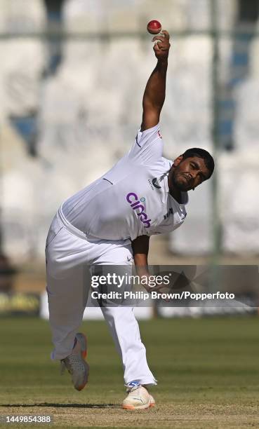 Rehan Ahmed of England bowls during the first day of the third Test between Pakistan and England at Karachi National Stadium on December 17, 2022 in...