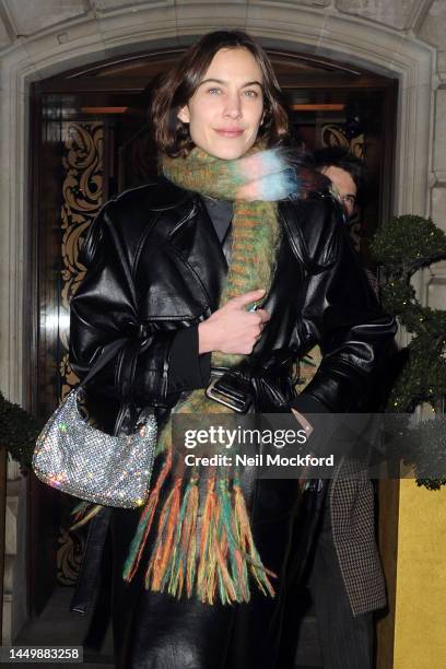 Alexa Chung leaving The Aubrey Restaurant in Knightsbridge on December 17, 2022 in London, England.