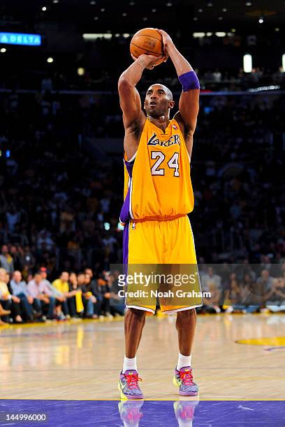 Kobe Bryant of the Los Angeles Lakers shoots a free-throw against the Oklahoma City Thunder in Game Four of the Western Conference Semifinals during...
