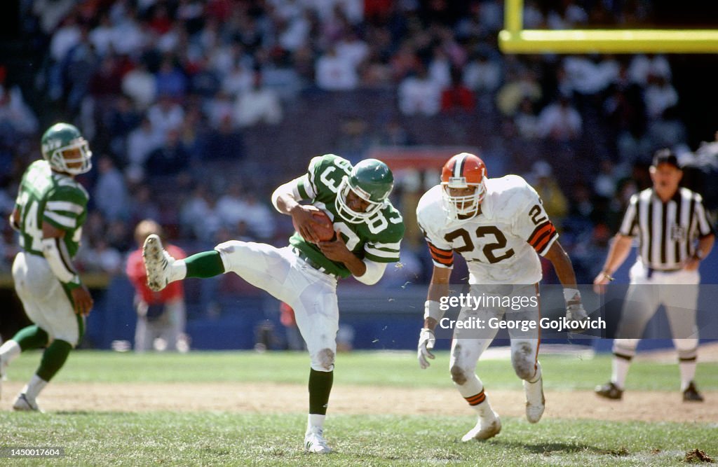 New York Jets v Cleveland Browns