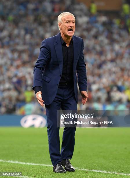 Didier Deschamps, Head Coach of France, gives the team instructions during the FIFA World Cup Qatar 2022 Final match between Argentina and France at...