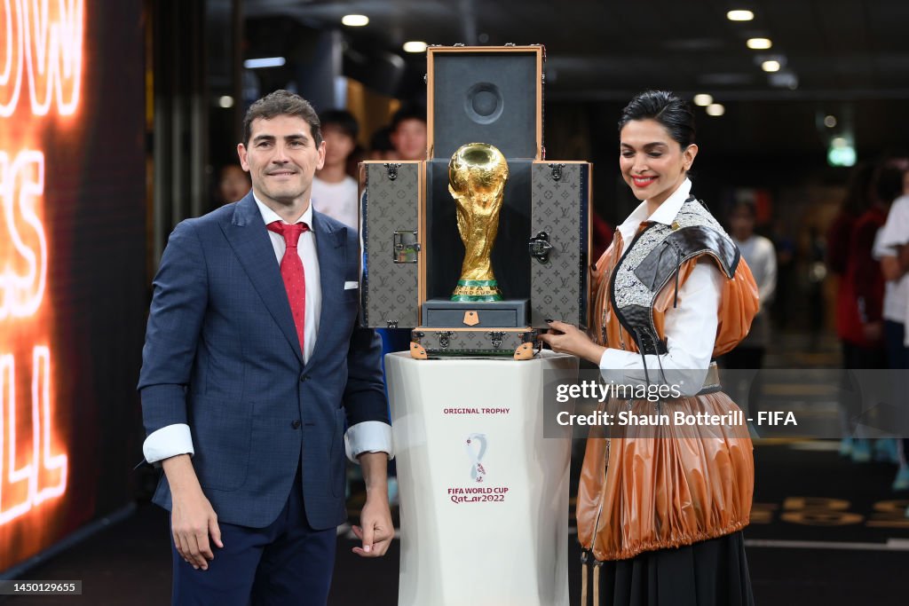 Iker Casillas and Deepika Padukone present the FIFA World Cup trophy  News Photo - Getty Images