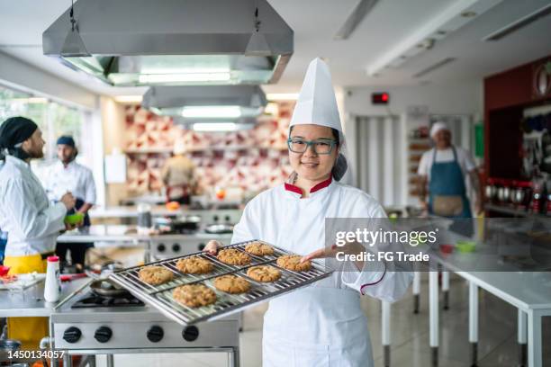 Chef Cooki 4,770 Cookie Chef Stock Photos, High-Res Pictures, and Images - Getty ...