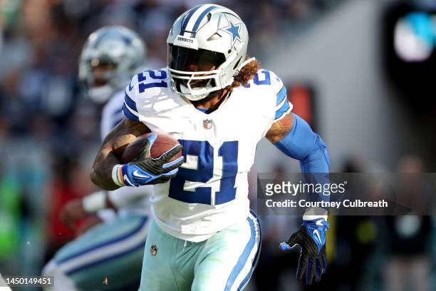 Ezekiel Elliott of the Dallas Cowboys carries the ball against the Jacksonville Jaguars during the second half at TIAA Bank Field on December 18,...