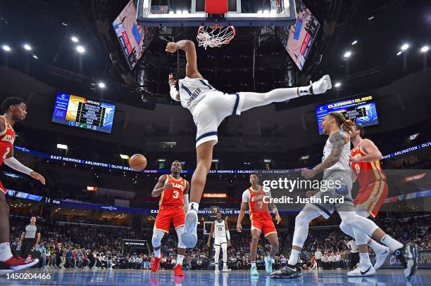 Kennedy Chandler of the Memphis Grizzlies dunks during the game against the Atlanta Hawks at FedExForum on December 12, 2022 in Memphis, Tennessee....