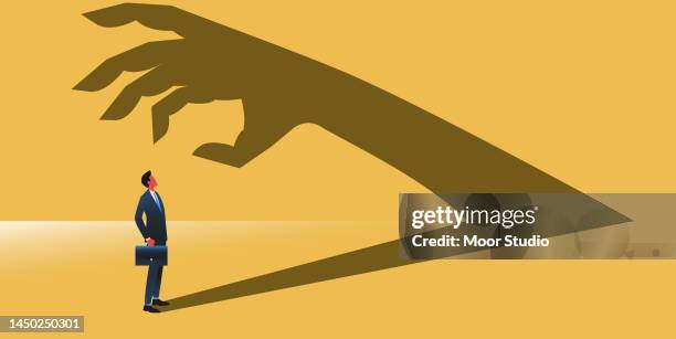 ilustrações, clipart, desenhos animados e ícones de ilustração do gerente e da sombra do monstro - homem de negócios