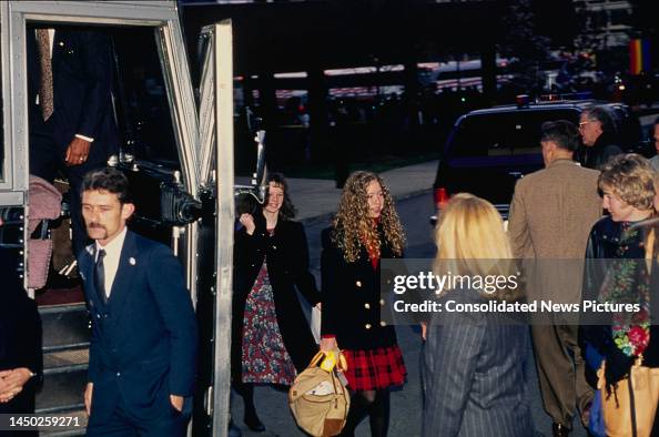 Chelsea Clinton Inauguration Chelsea Clinton, daughter of US President Bill Clinton, approaches ...