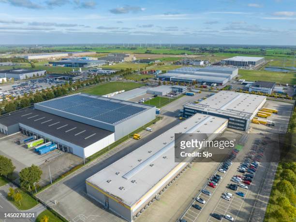 dhl distribution warehouse in zwolle seen from above - distribution warehouse stockfoto's en -beelden