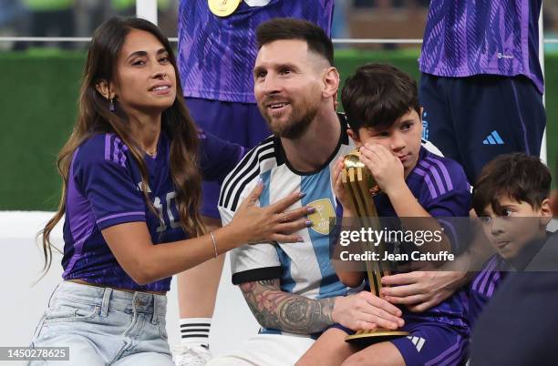 Lionel Messi of Argentina with his wife Antonella Roccuzzo and their sons celebrate following the FIFA World Cup Qatar 2022 Final match between...