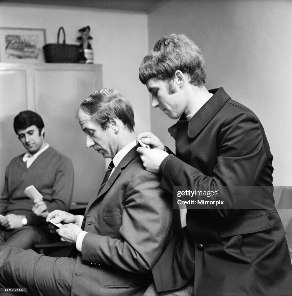 Manchester United Bobby Charlton and Everton's Alan Ball