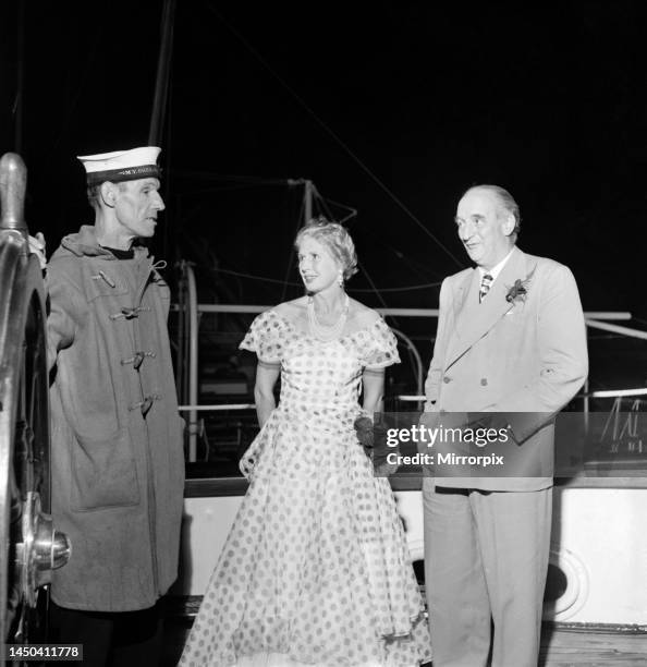 Lady Docker 42 Sir Bernard Docker Photos & High Res Pictures - Getty Images