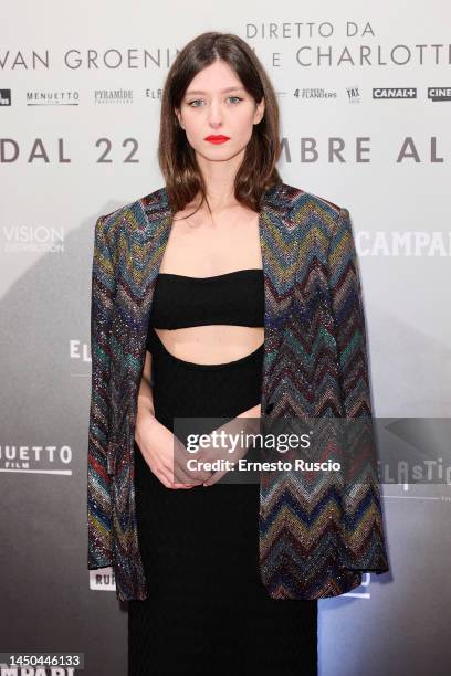 197 Dharma Mangia Woods Photos & High Res Pictures Getty Images