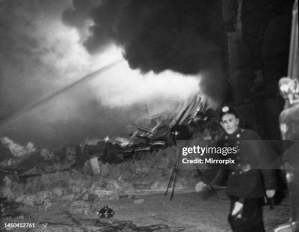 28 Cheapside Street Whisky Bond Fire Stock Photos, HighRes Pictures