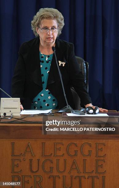 86 Maria Falcon Stock Photos, HighRes Pictures, and Images Getty Images