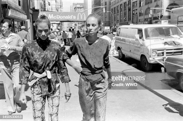 Models Beverly Johnson and Alva Chinn