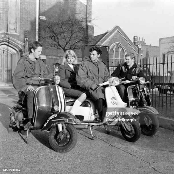 Mod Rocker Scooter Mods Rockers 1964 Photos and Premium High Res Pictures - Getty Images