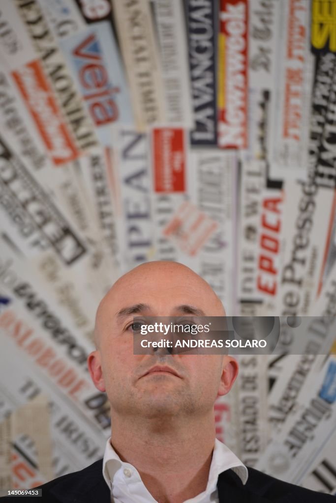 ITALY-VATICAN-POPE-BOOK-NUZZI