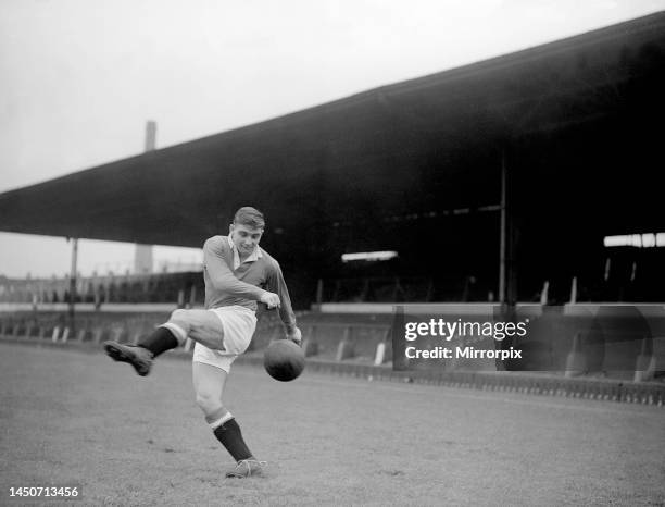 Duncan Edwards of Manchester United in trainingAugust 1954.