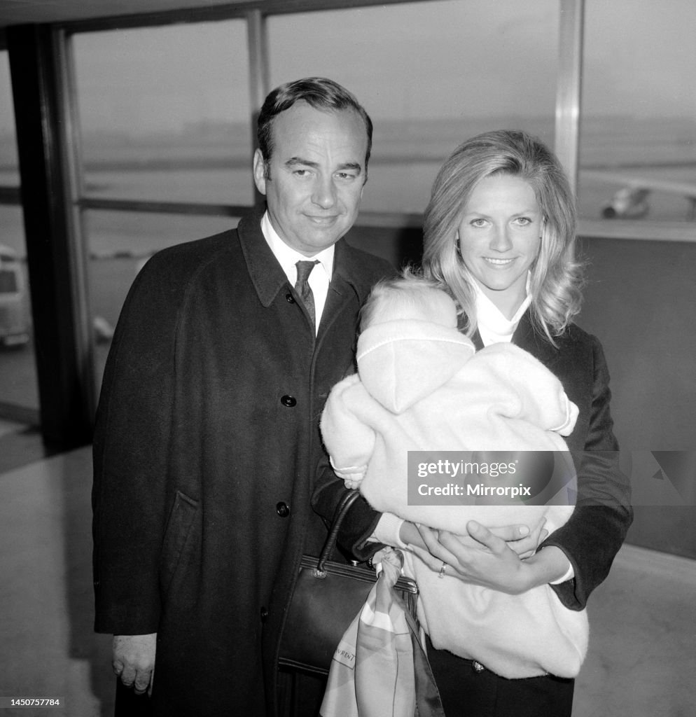Rupert Murdoch with his wife Anna and their three month old daughter