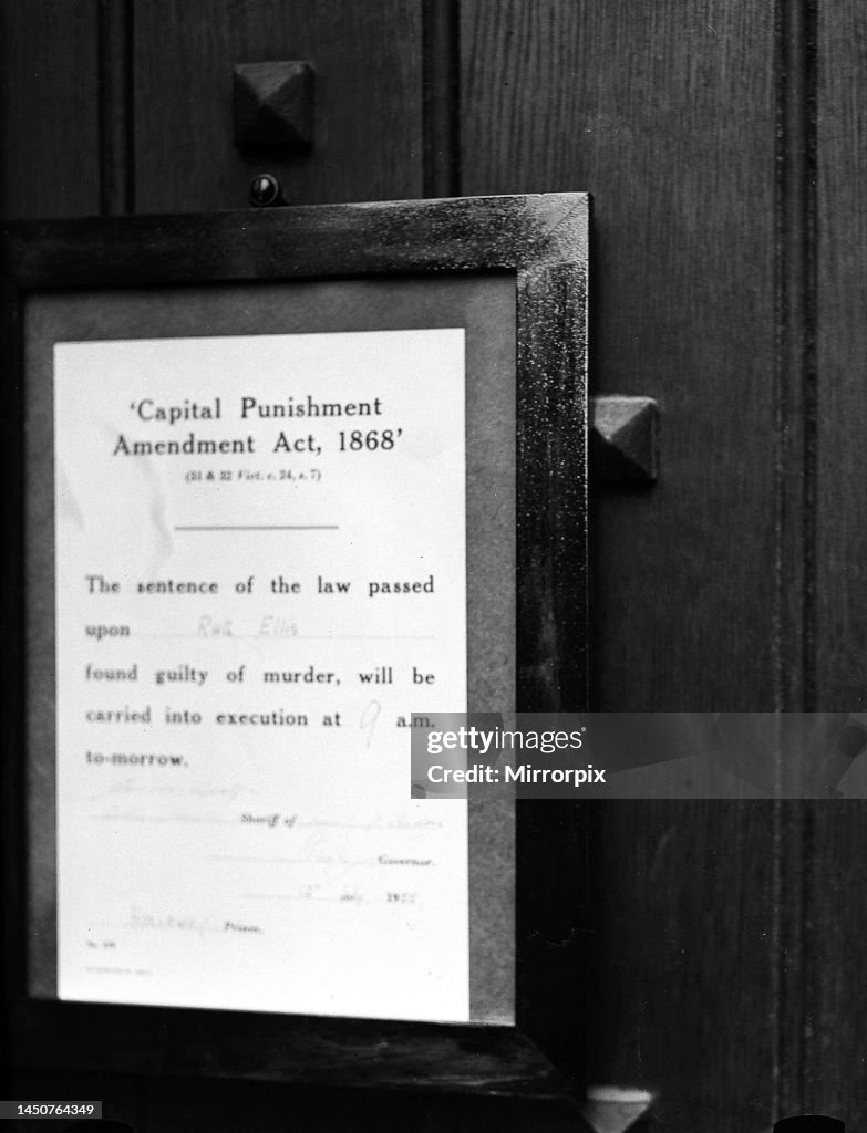 Notice of the hanging of Ruth Ellis on the prison door at Halloway Jail on the day of her execution July 1955